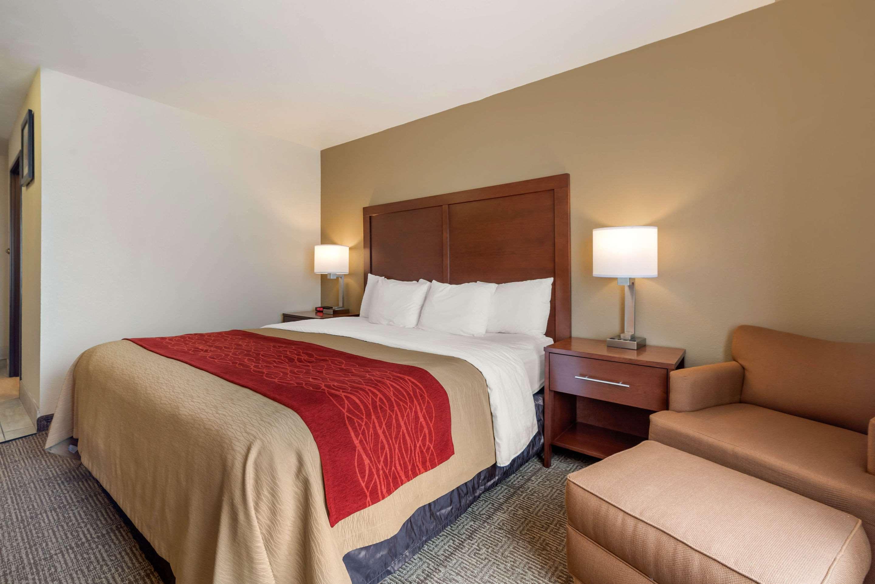 Comfort Inn Лимон Экстерьер фото